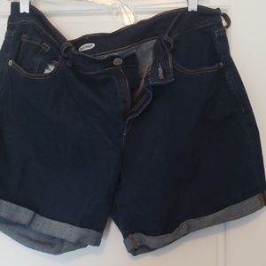 Old Navy plus rolled cuff jean shorts